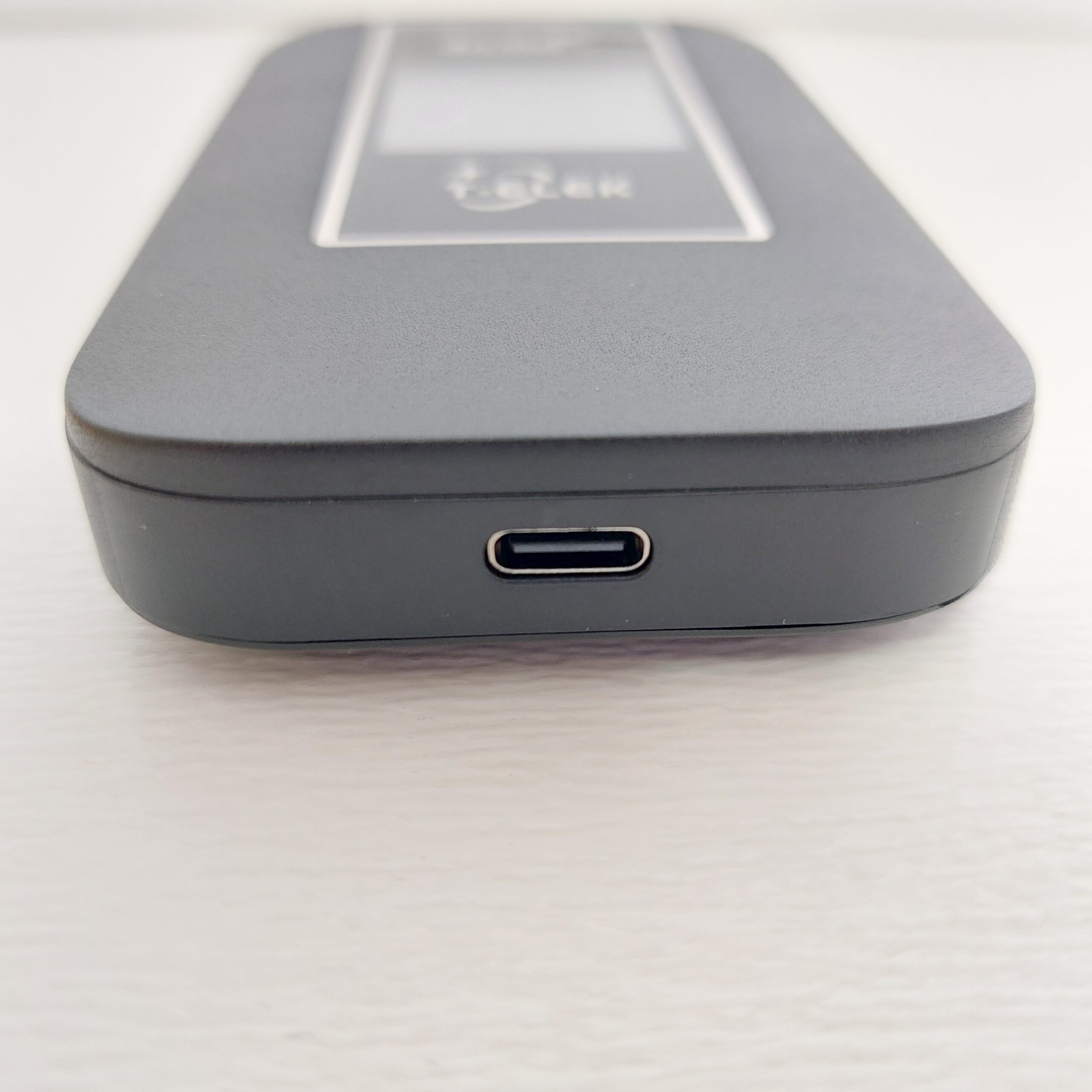 مودم جیبی قابل حمل 3G/4G مدل TM86E آک